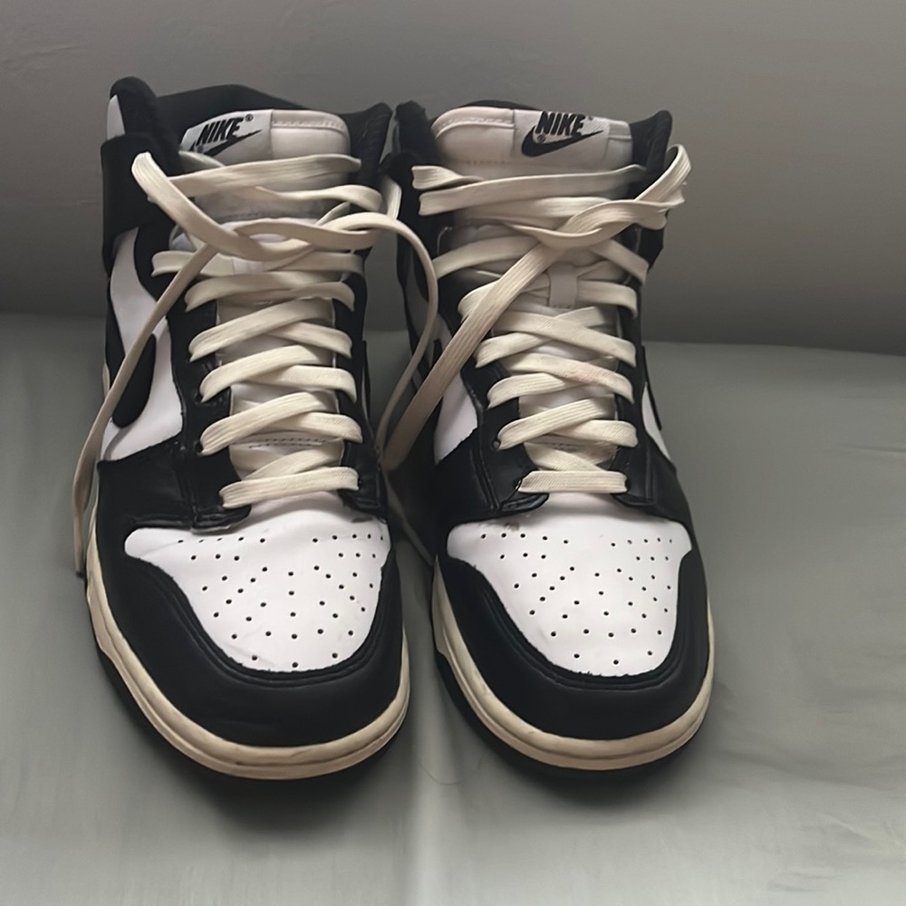 Women’s Nike Dunk High ‘Vintage Black’ Size 8.5 Colors Black and Off White